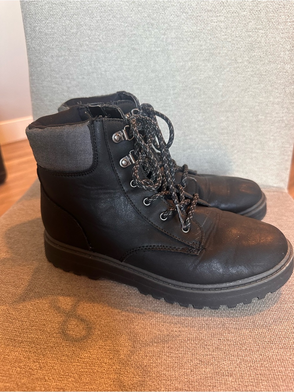 Black Cat & Jack Boots